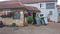 The Anne Arms outside