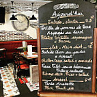 Cafe Le Dante inside