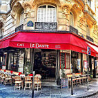 Cafe Le Dante inside