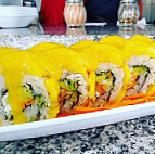 Hakozen Sushi food