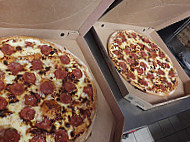 Pizza Hut food