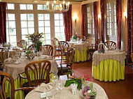 Le Relais Des Dalles food