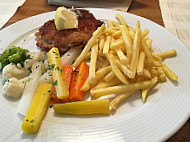 Schontal, Hotel food