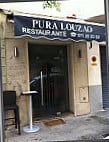 Pura Louzao outside