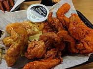 Wings Over Bowling Green food