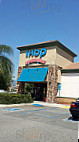 Ihop outside