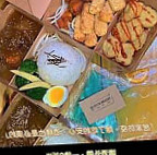 Freedom Bistro Xiǎng Zì Yóu Cān Jiǔ Guǎn Comida