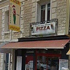 Pizza Campione (a emporter uniquement) outside