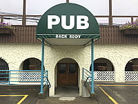 Back Eddy Pub outside