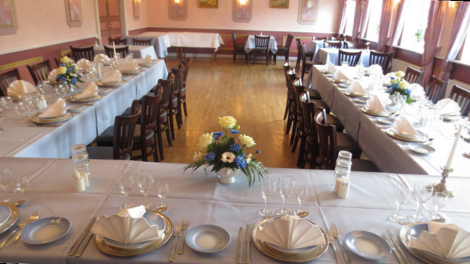 restaurant image