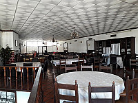 Restaurante Monte Rei inside