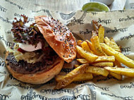 Burguett food
