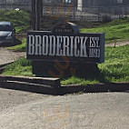 Broderick Restaurant And Bar outside