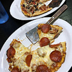 Gelsosomo's Pizzeria food