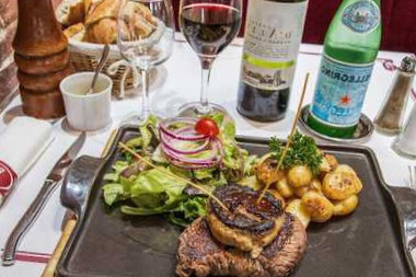 restaurant image