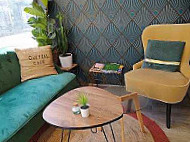 Quetzal Café inside