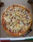 Five Pizza food