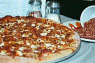 Creno's Pizza Zanesville Maple Ave food