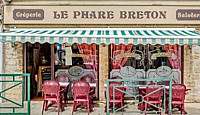 Le Phare Breton inside