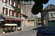 Auberge Des Arcades outside