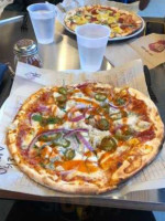 Mod Pizza food