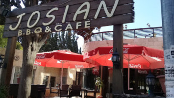 Josian Cafe outside
