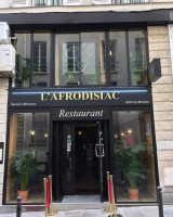 L'afrodisiac outside