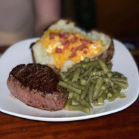 The Pour House Saloon food
