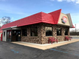 Dairy Queen outside