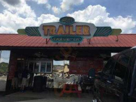 The Trailer Drive-in outside