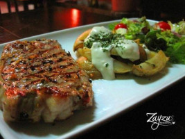 Zayzu Restaurant food
