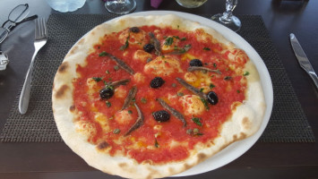 Pizzeria A Rundinella food