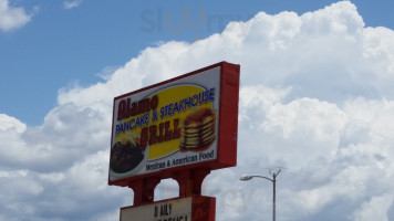 Alamo Grill Pancake Steakhouse food