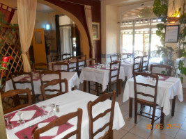 Auberge De La Valette food