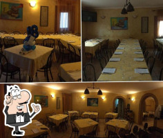 Pizzeria Pegaso inside