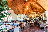 Potarch Cafe inside
