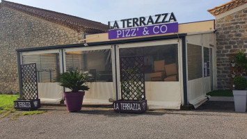 La Terrazza Pizz'&co outside