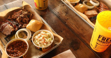 Dickey's Barbecue Pit food