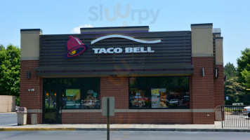 Taco Bell outside