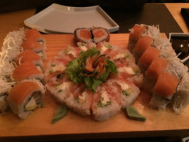 Kanu Sushi food