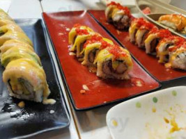 Dong's Sushi Asian Fusion food