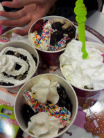 Menchie's Frozen Yogurt food