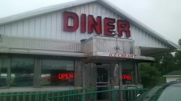 Nick's Southside Diner outside