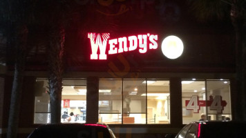 Wendy's outside