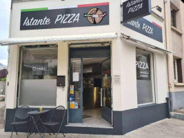 Bibi Pizza inside