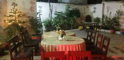 Baba Fast Food Dhaba Adampur Doaba inside