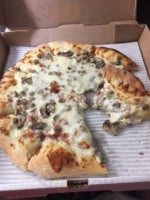 Brothers Pizza Company food