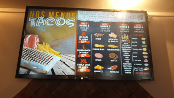 Borz Tacos food