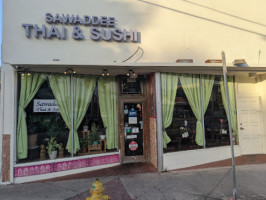Sawaddee Thai Sushi outside
