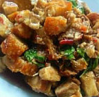 ร้านหัวหินหมูกรอบ อุดรธานี Comida